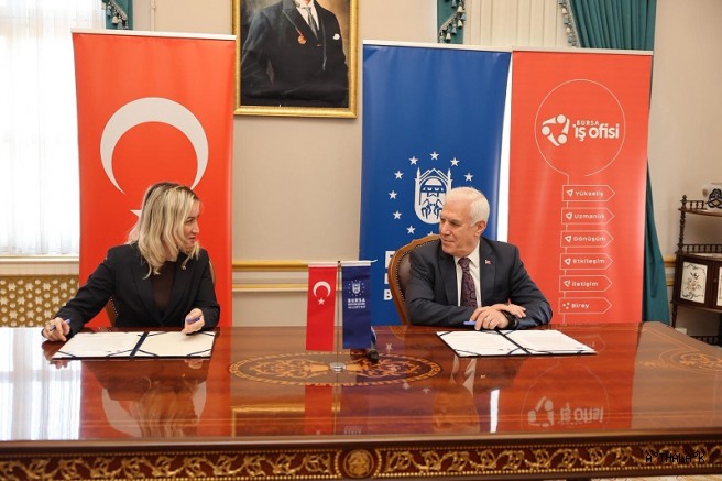 Büyükşehir'den 'Sanayide Kadın Eli Projesi'ne Destek