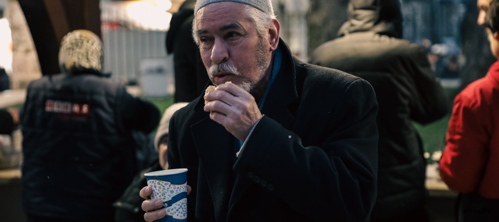 Büyükşehir’den Vatandaşa Sıcak Çorba İkramı