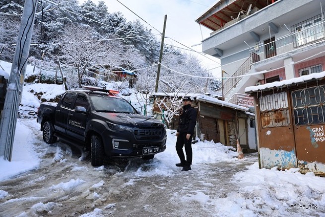 Büyükşehir Hayata da Yol Açıyor 