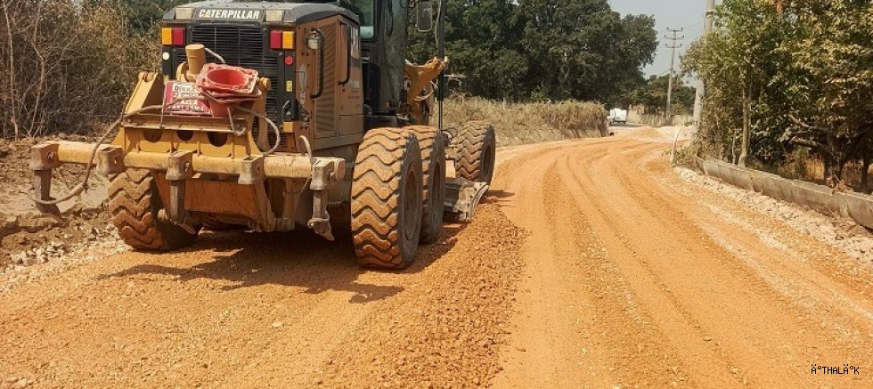 Büyükşehir’le Kırsal Kesimde Yol Kalitesi Artıyor