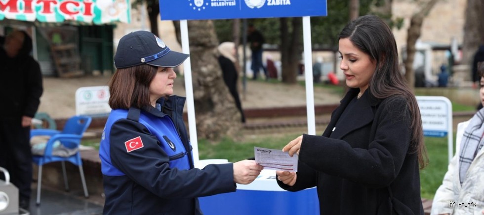 Büyükşehir Zabıtası Tüketicileri Bilgilendirdi