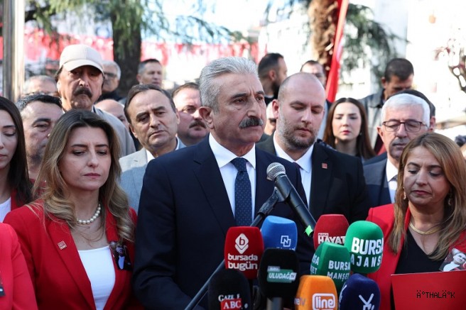 CHP Bursa, Cumhuriyet'in Kuruluşunun 102. Yılını Kutladı