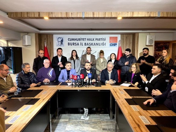 CHP Bursa Gençlik Kolları'ndan KYK Bursu Tepkisi