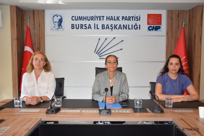 CHP Bursa İl Kadın Kolları'ndan Kadın Cinayetlerine Tepki