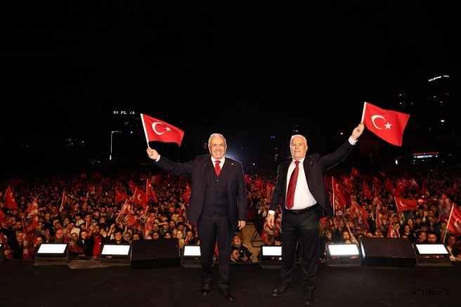 Cumhuriyet Işığı Yine Nilüfer’den Yükselecek