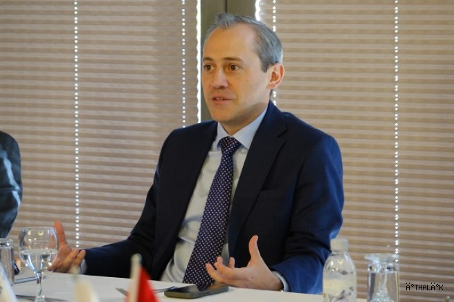 Dijital Geleceğin Kodları TUGİAD'da Konuşuldu