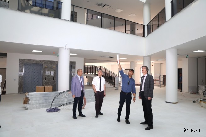 Diş Hekimliği Fakültesi Binası Açılış İçin Gün Sayıyor