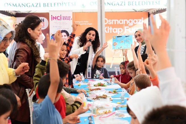 Edebiyatın Kalbi 9 Gün Boyunca Osmangazi’de Attı 