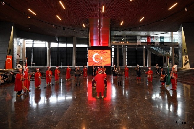 Geçmişin İhtişamı Panorama 1326’da Canlanıyor 