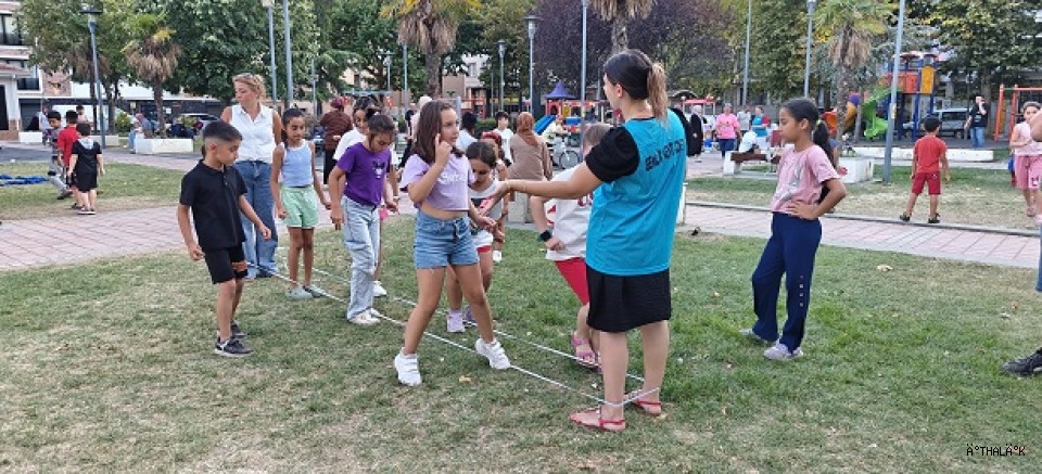 Geçmişten Günümüze Sokak Oyunları Başladı