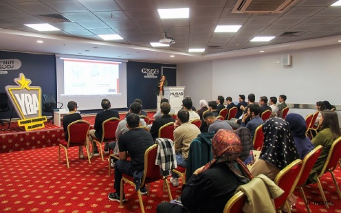 Geleceğin Liderleri Genç MÜSİAD YBA'da Bir Araya Geldi