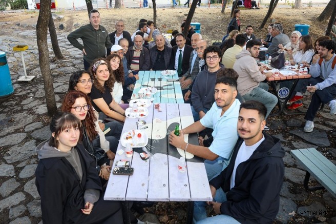 Geleceğin Veteriner Hekimlerine “Hoş Geldin” Programı