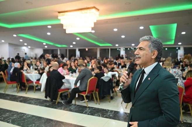 Gemlik’te 24 Kasım Öğretmenler Günü'ne Özel Program