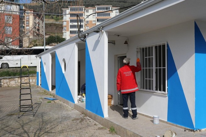 Gemlik'te Sahalar Yenileniyor