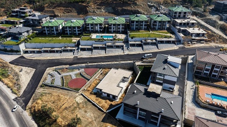 Gemlik’te Üç Koldan Yol Yapımı Sürüyor