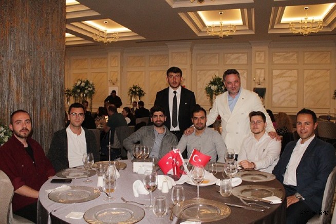 Genç İnşaat Mühendisleri, 19 Mayıs Gençlik Gecesinde Buluştu