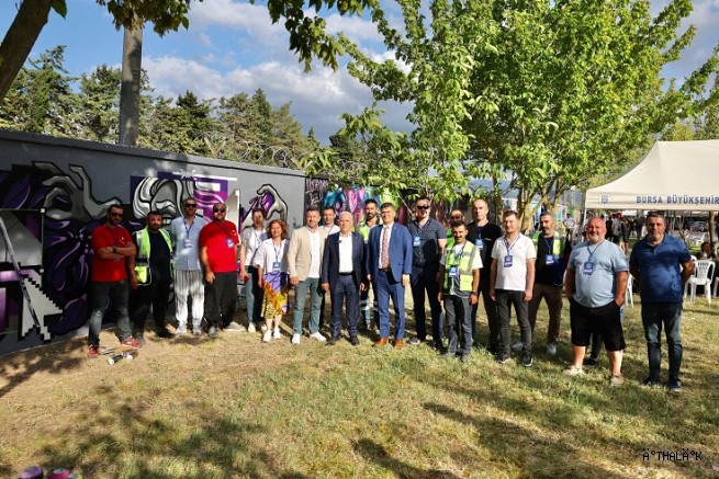 Gençler, Graffiti Şenliği İle Kente Renk Kattı