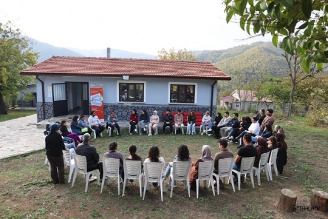 Gençler Nilüfer’in Üçpınar Mahallesi’nde Bir Araya Geldi