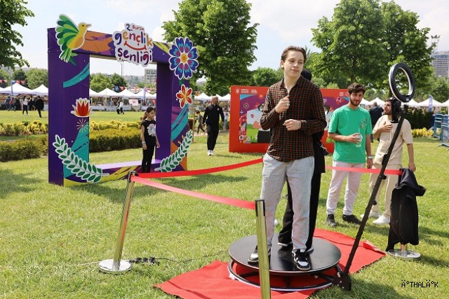 Gençlik Şenliği ile 19 Mayıs Doyasıya Yaşanıyor