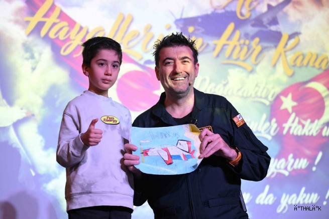 HÜRKUŞ’un Baş Test Pilotu Murat Özpala GUHEM’de Deneyimlerini Paylaştı