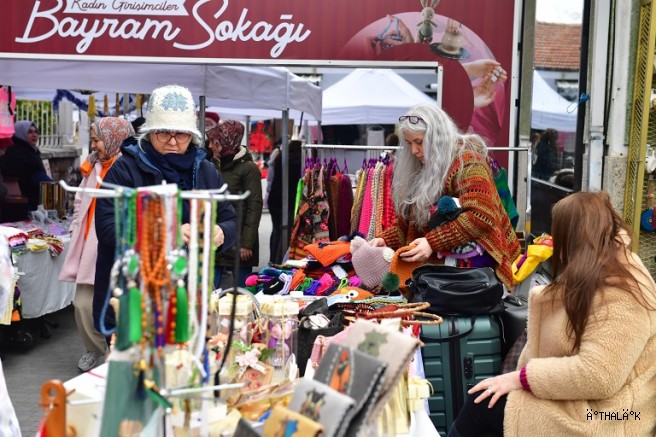 Kadın Girişimciler Bayram Sokağı Kapılarını Açtı