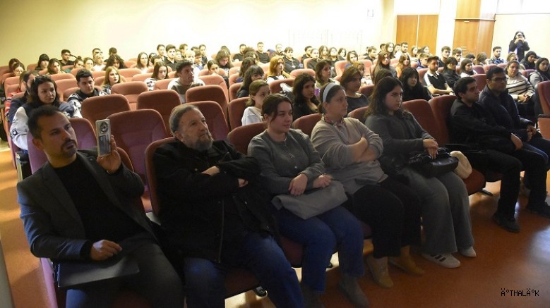 Kalkınmanın Yolu Dış Ticaretten Geçiyor