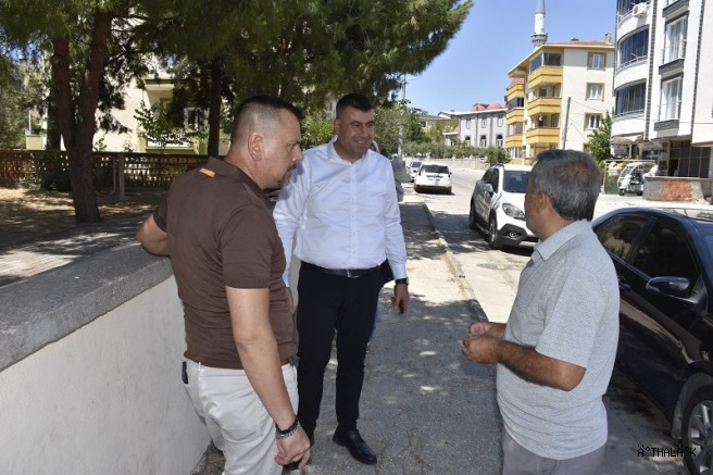 Karacabey Belediyesi Mahallelerin Sorunlarını Yerinde Tespit Ediyor