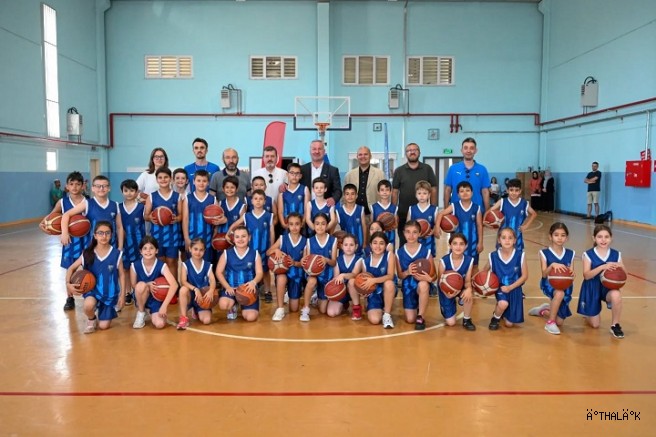 Karacabey Belediyesi’nin Yaz Spor Okulu Başladı