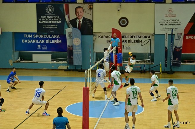 Karacabey Belediyesspor İlk Yarıyı Umutlu Kapattı 