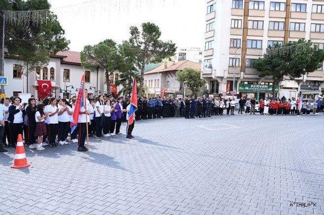 Karacabey’de 19 Eylül Gaziler Günü Kutlandı