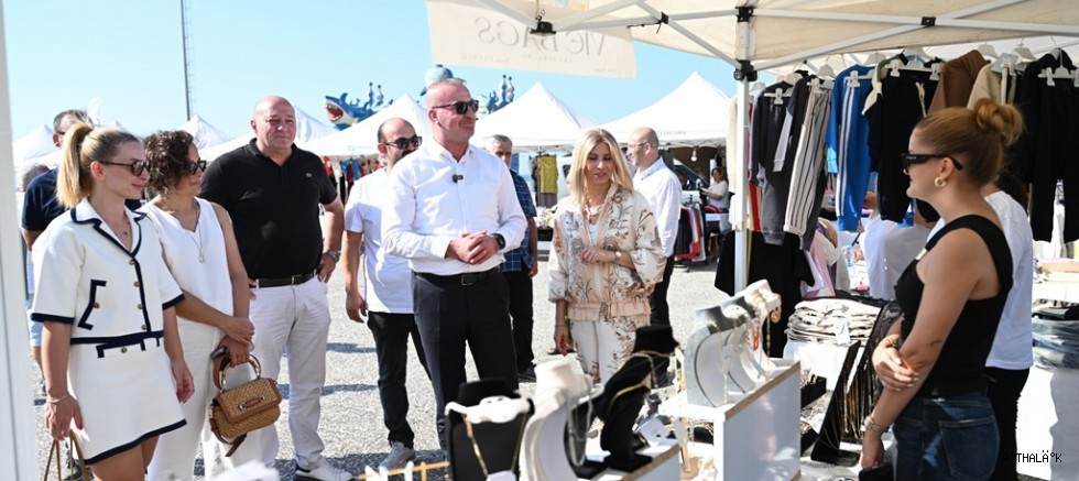 "Karacabey’de Kadın Girişimcilerden Renkli Alışveriş Şenliği"