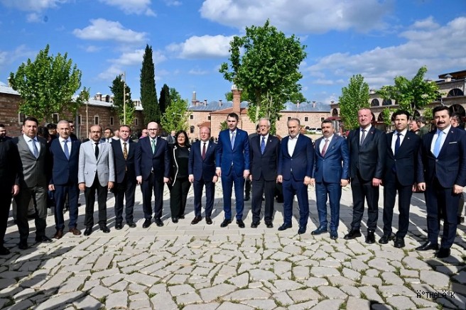 Karacabey’e Kentsel Dönüşümden Pazaryerine Büyük Adımlar Atılıyor