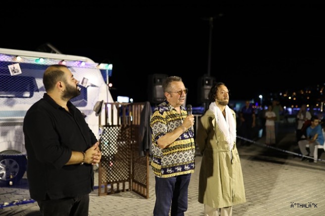 “Karavan Tiyatro“ Bursalılarla Buluştu