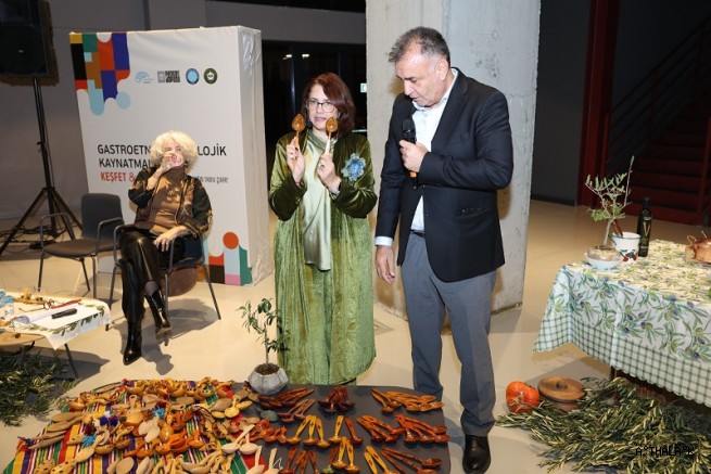 Kaşığın Hikayesi Zeytinli Lezzetlerle Anlatıldı