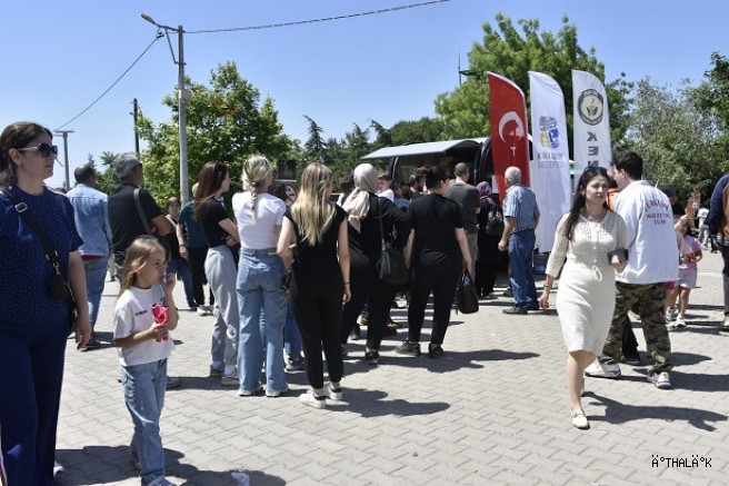 Kent Kafe Gezici Aracı Eskikaraağaç Leylek Şenliği’nde Büyük İlgi Gördü