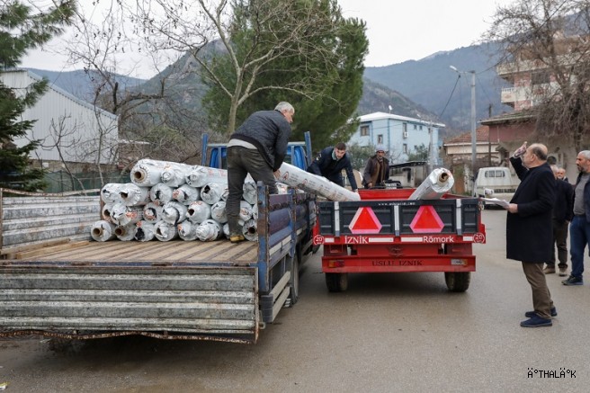 Lodostan Zarar Gören Seralara Büyükşehir Desteği