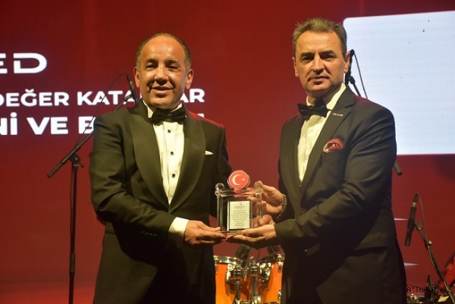 MARSİFED'den İş Bankası'na Ödül