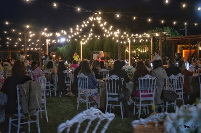 Mehmet Çevik’le Bahçe Müstesna’da Eğlence Tavan Yaptı
