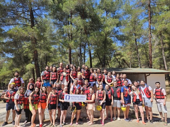 Mimarlar Rafting Heyecanı Yaşadı