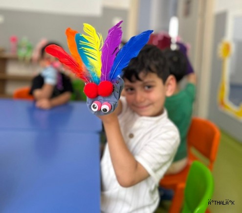 Minik Eller Yaz Okulu’nda Hem Eğleniyorlar Hem Öğreniyorlar