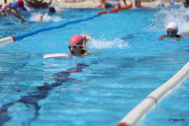 Minik Kulaçlar İkinci Dönemi Tamamladı