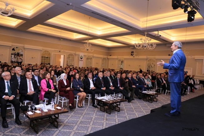 “Mutsuzluk Pandemisi Yaşıyoruz”