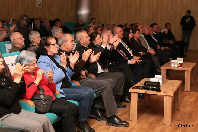 Nâzım Hikmet Doğumunun 124’üncü Yılında Osmangazi’de Anıldı