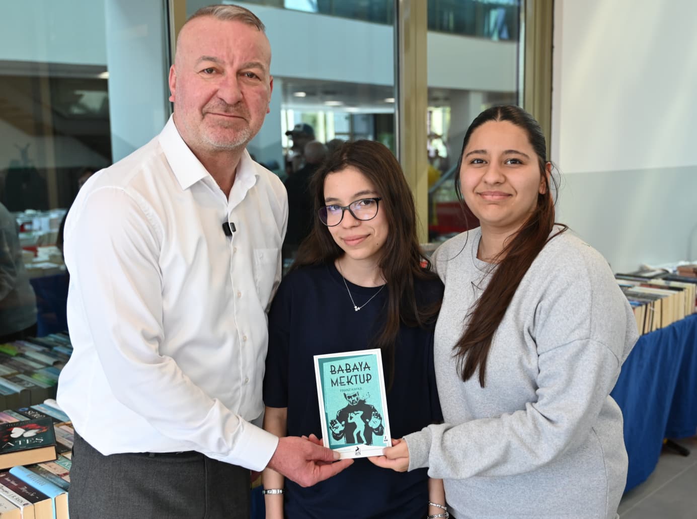 Karacabet Kitap Günleri Tüm Hızıyla Sürüyor