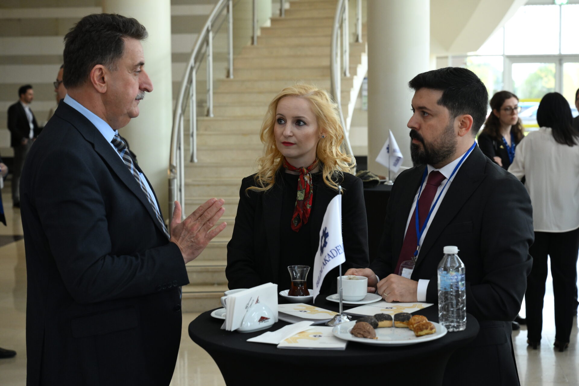 BUÜ’lü Akademisyene "Bilim Akademisi 2026” Ödül