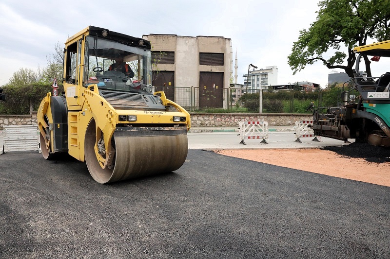 Osmangazi’den Hamitler’e 300 Tonluk Asfalt Desteği