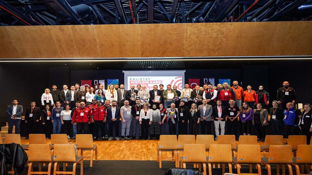 Depremin Tüm Boyutları Beylikdüzü'nde Masaya Yatırıldı