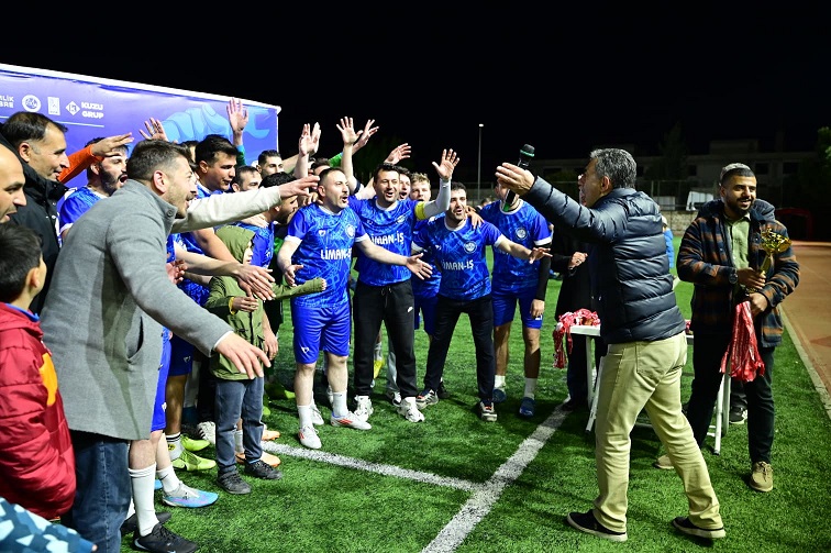 Gemlik’te 3. Emek Kupası’nın Şampiyonu Liman-İş Oldu