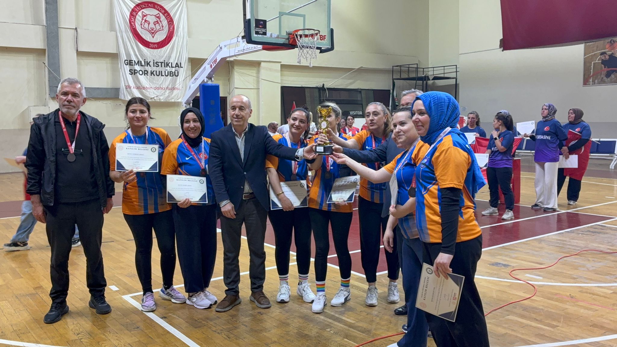 BU Kez Anneler Filede Buluştu
