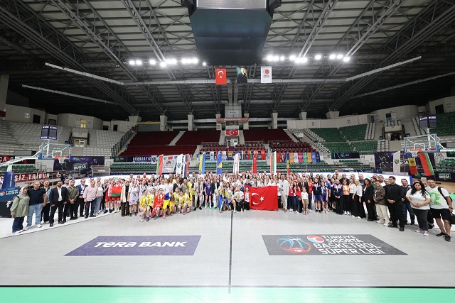 Spor Şenliklerinde Kardeşlik Rüzgarı Esti